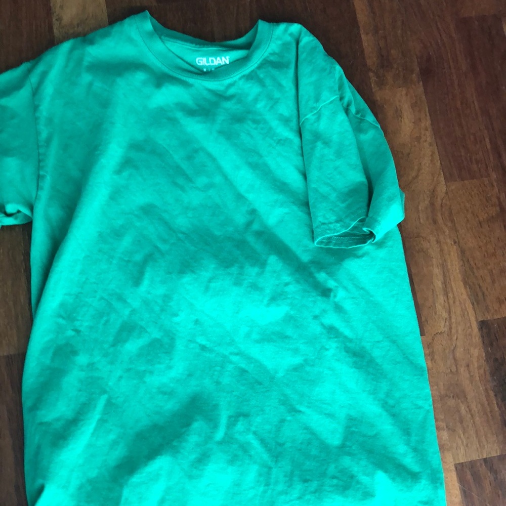 Green t-shirt